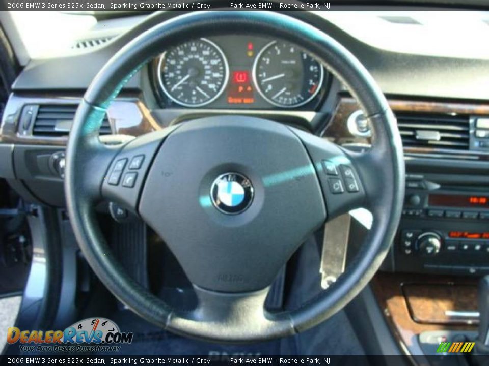 2006 BMW 3 Series 325xi Sedan Sparkling Graphite Metallic / Grey Photo #13