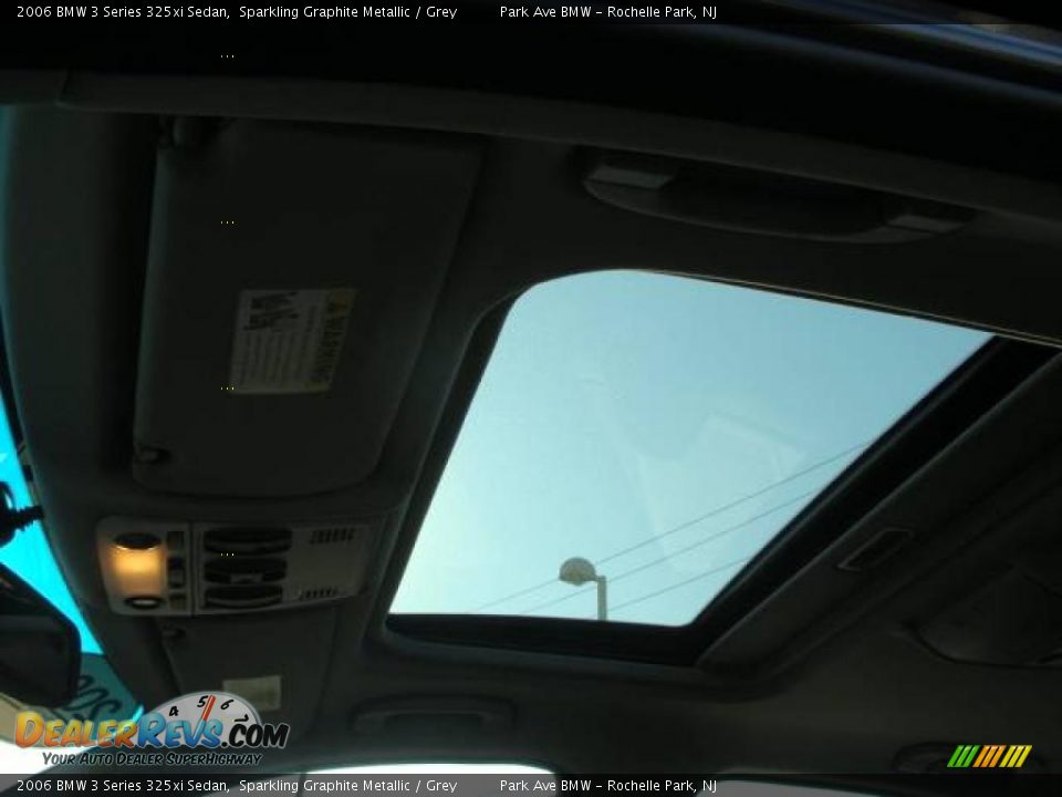 2006 BMW 3 Series 325xi Sedan Sparkling Graphite Metallic / Grey Photo #17