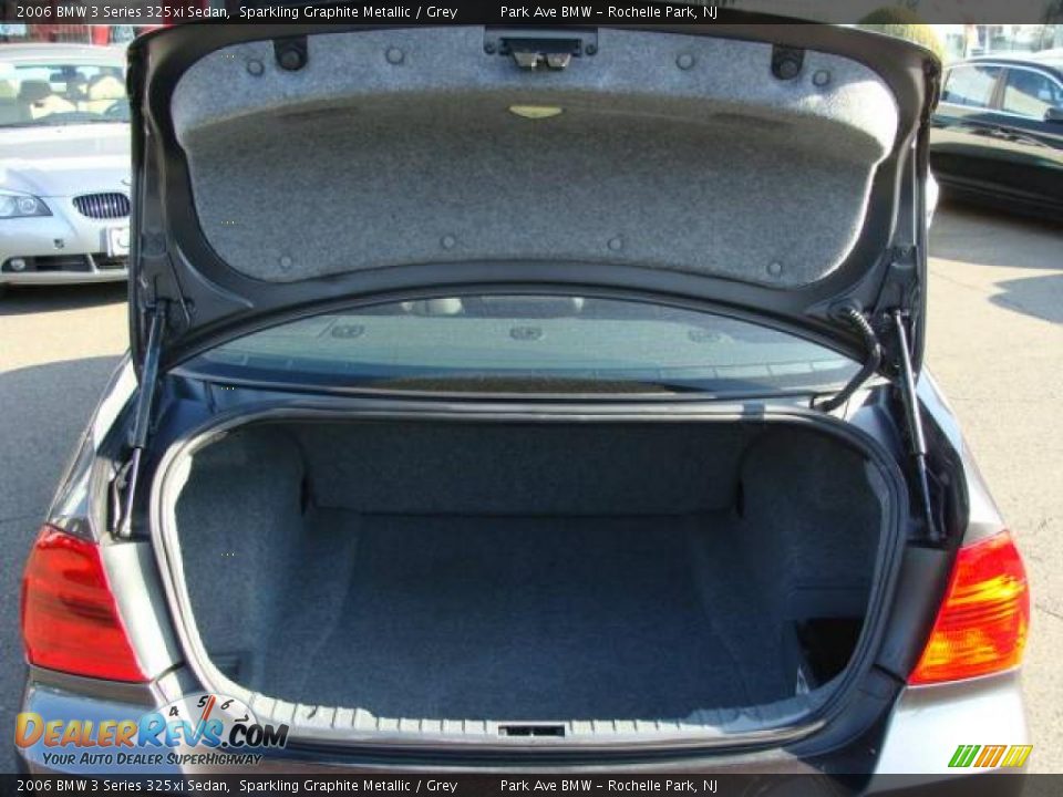 2006 BMW 3 Series 325xi Sedan Sparkling Graphite Metallic / Grey Photo #18