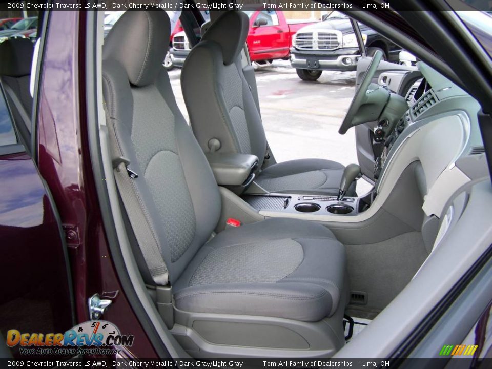 2009 Chevrolet Traverse LS AWD Dark Cherry Metallic / Dark Gray/Light Gray Photo #14