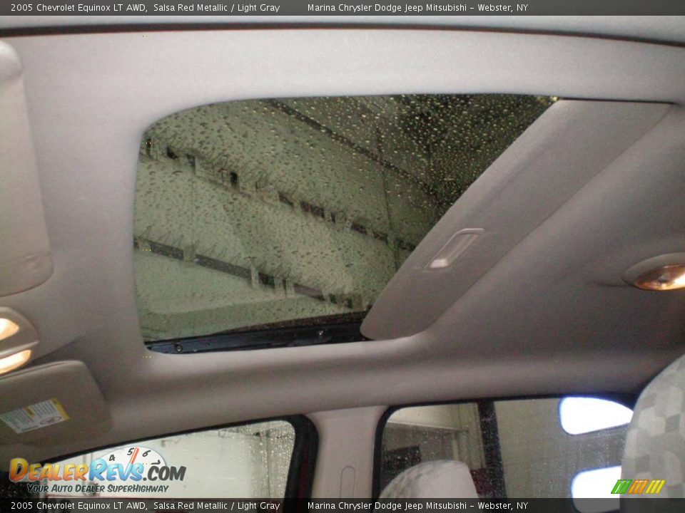 2005 Chevrolet Equinox LT AWD Salsa Red Metallic / Light Gray Photo #4