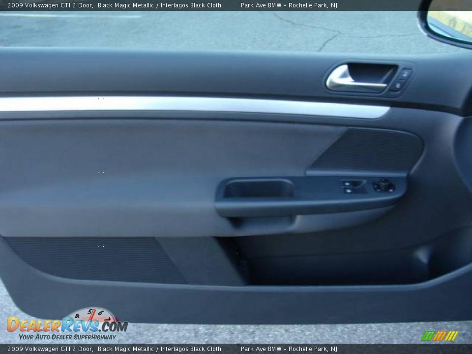 2009 Volkswagen GTI 2 Door Black Magic Metallic / Interlagos Black Cloth Photo #9