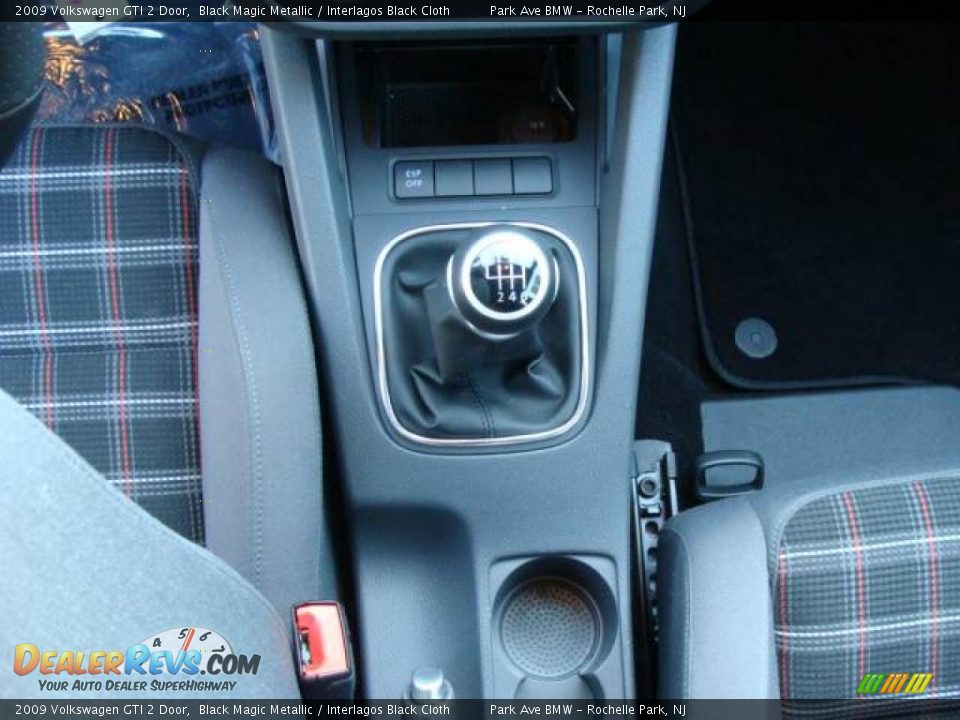 2009 Volkswagen GTI 2 Door Black Magic Metallic / Interlagos Black Cloth Photo #16