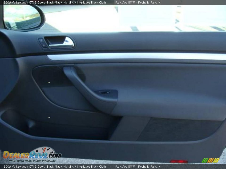 2009 Volkswagen GTI 2 Door Black Magic Metallic / Interlagos Black Cloth Photo #19