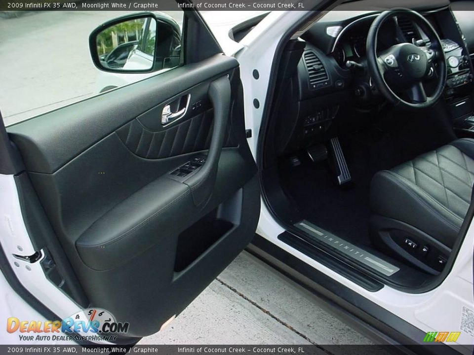 2009 Infiniti FX 35 AWD Moonlight White / Graphite Photo #16