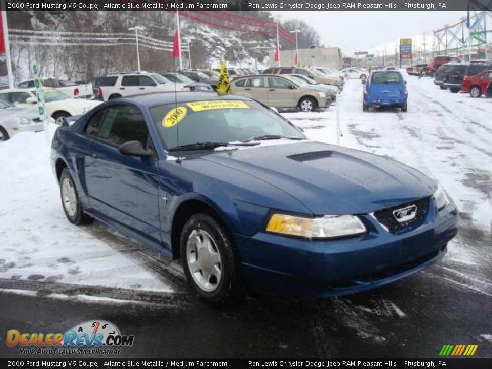 2000 Ford Mustang V6 Coupe Atlantic Blue Metallic / Medium Parchment Photo #6
