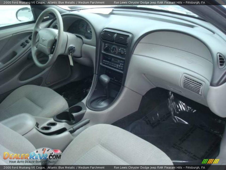 2000 Ford Mustang V6 Coupe Atlantic Blue Metallic / Medium Parchment Photo #14