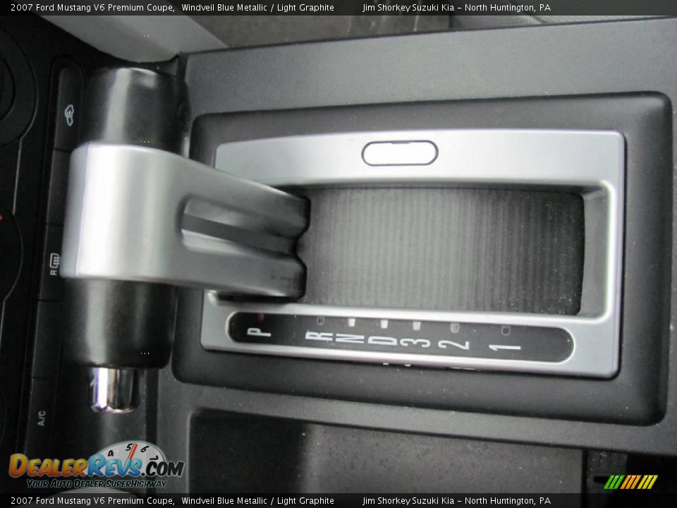 2007 Ford Mustang V6 Premium Coupe Windveil Blue Metallic / Light Graphite Photo #11