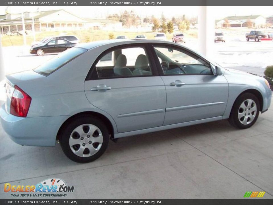 2006 Kia Spectra EX Sedan Ice Blue / Gray Photo #2