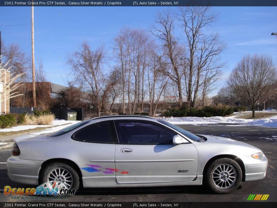 2001 Pontiac Grand Prix GTP Sedan Galaxy Silver Metallic / Graphite Photo #7