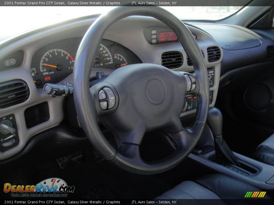 2001 Pontiac Grand Prix GTP Sedan Galaxy Silver Metallic / Graphite Photo #12