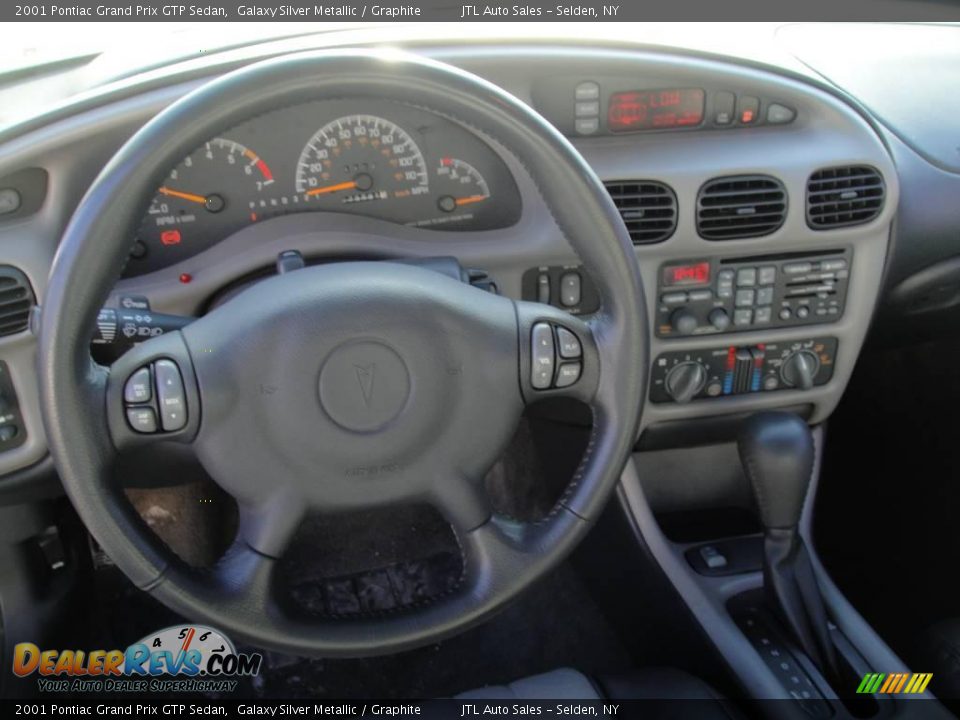 2001 Pontiac Grand Prix GTP Sedan Galaxy Silver Metallic / Graphite Photo #13