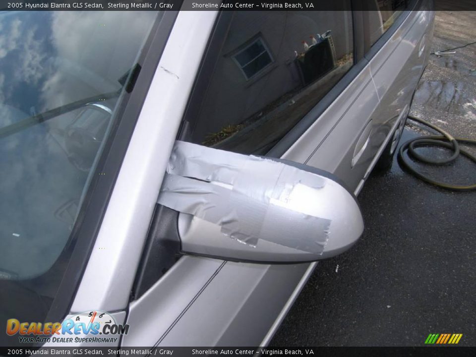 2005 Hyundai Elantra GLS Sedan Sterling Metallic / Gray Photo #6