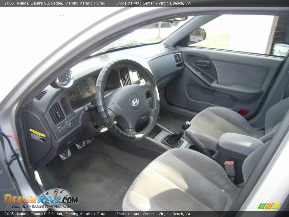2005 Hyundai Elantra GLS Sedan Sterling Metallic / Gray Photo #10