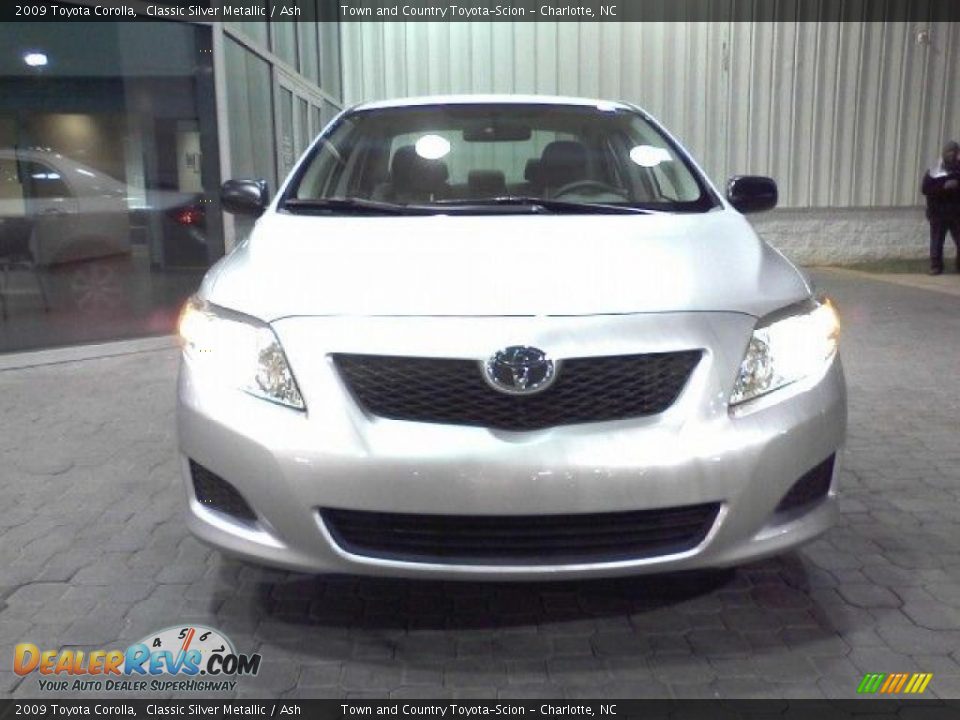 2009 Toyota Corolla Classic Silver Metallic / Ash Photo #2