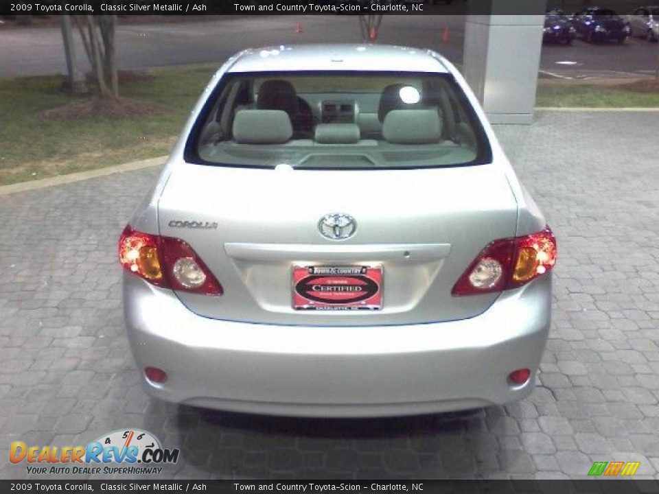 2009 Toyota Corolla Classic Silver Metallic / Ash Photo #4