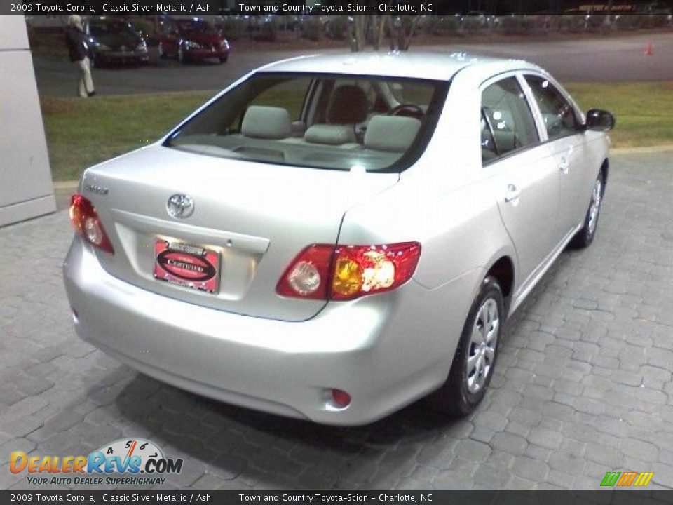 2009 Toyota Corolla Classic Silver Metallic / Ash Photo #15