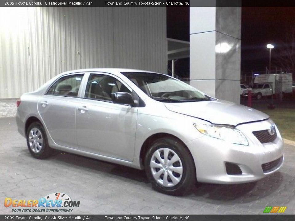 2009 Toyota Corolla Classic Silver Metallic / Ash Photo #16