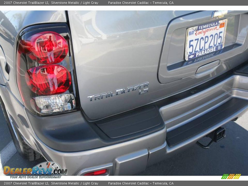 2007 Chevrolet TrailBlazer LS Silverstone Metallic / Light Gray Photo #5