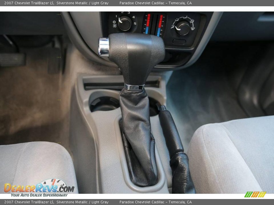 2007 Chevrolet TrailBlazer LS Silverstone Metallic / Light Gray Photo #7
