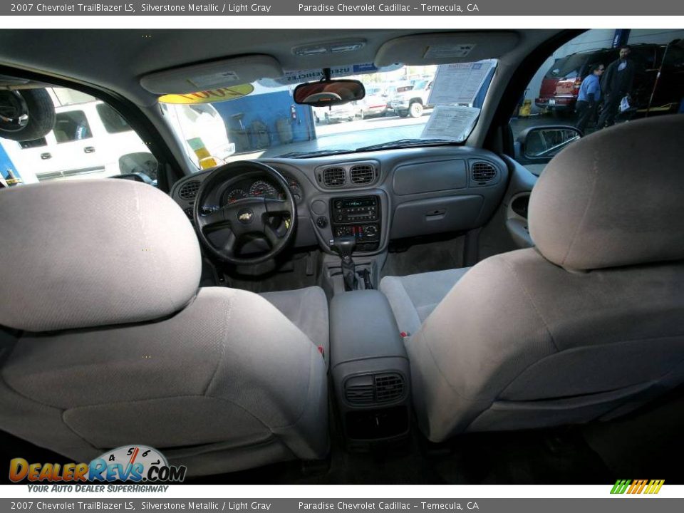 2007 Chevrolet TrailBlazer LS Silverstone Metallic / Light Gray Photo #15