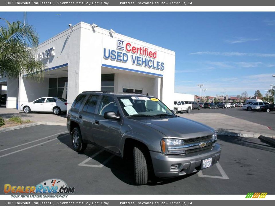 2007 Chevrolet TrailBlazer LS Silverstone Metallic / Light Gray Photo #21