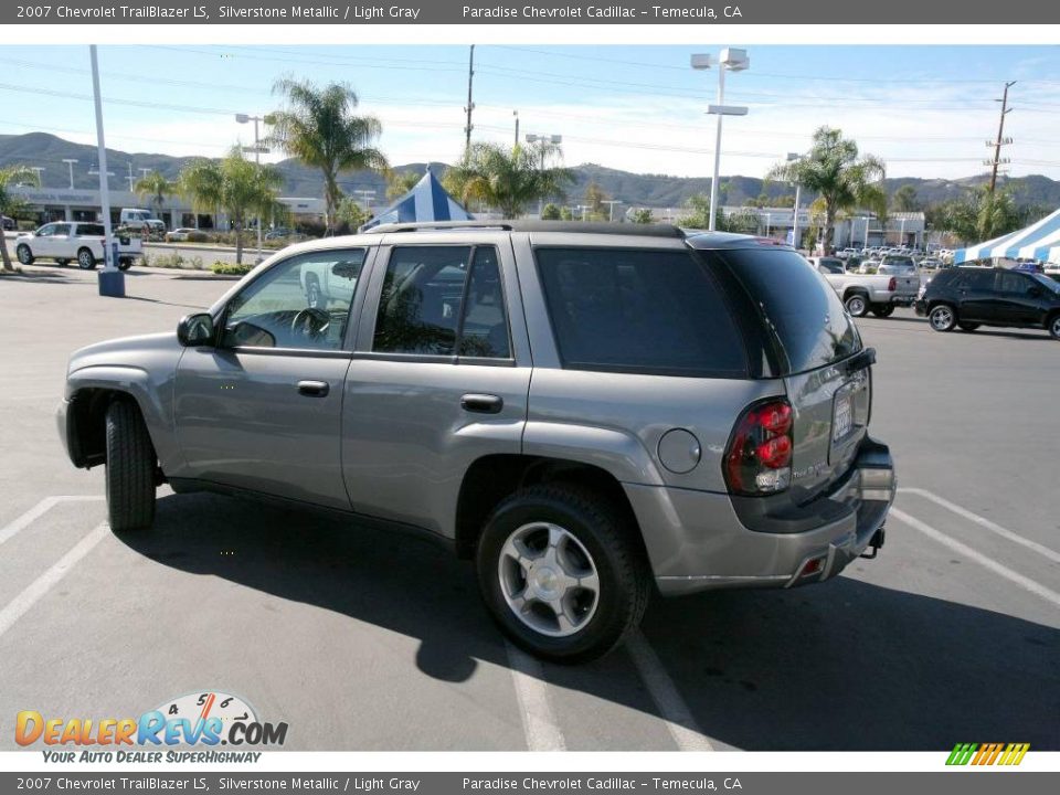 2007 Chevrolet TrailBlazer LS Silverstone Metallic / Light Gray Photo #27