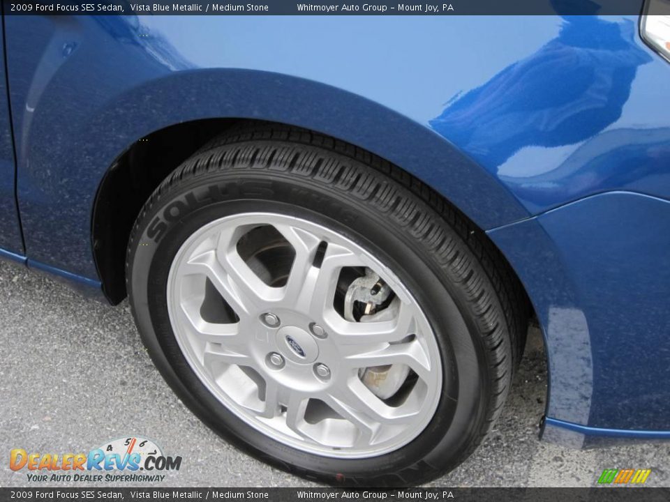2009 Ford Focus SES Sedan Vista Blue Metallic / Medium Stone Photo #4