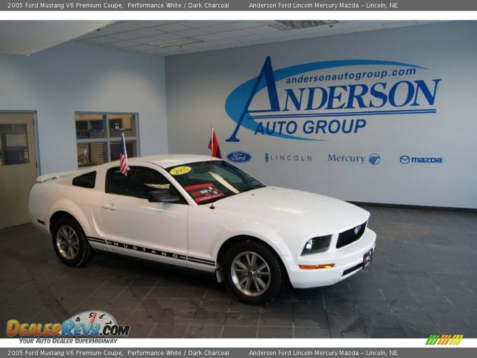 2005 Ford Mustang V6 Premium Coupe Performance White / Dark Charcoal Photo #1