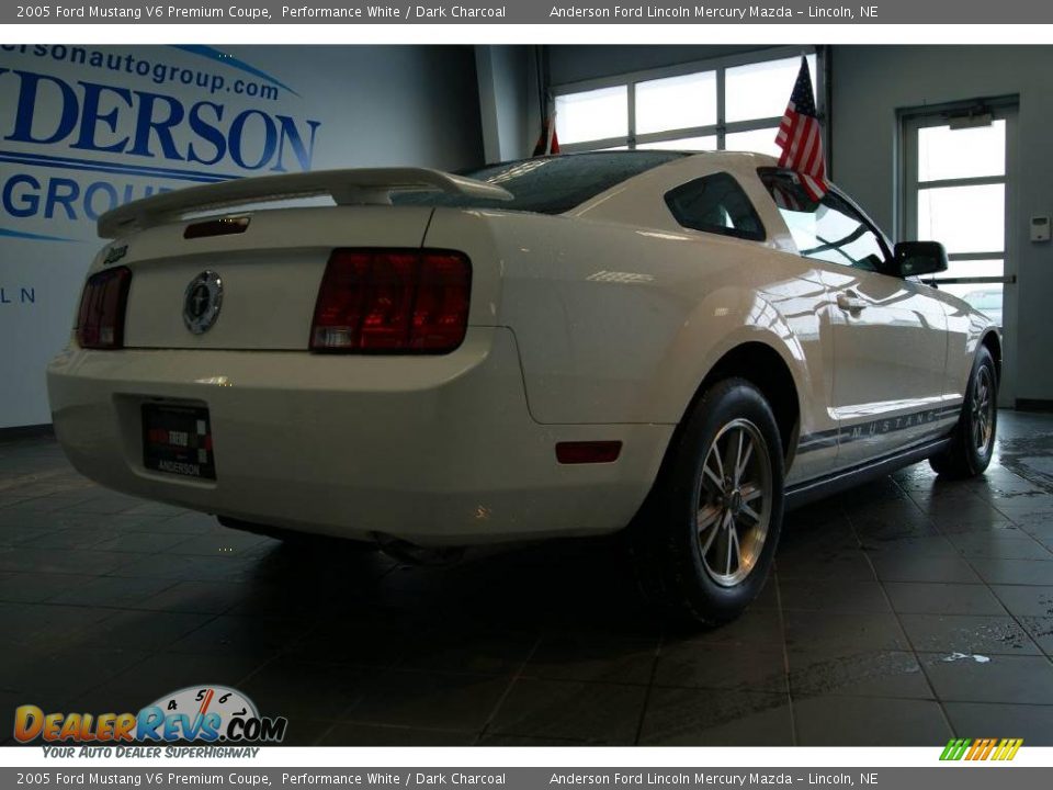 2005 Ford Mustang V6 Premium Coupe Performance White / Dark Charcoal Photo #3