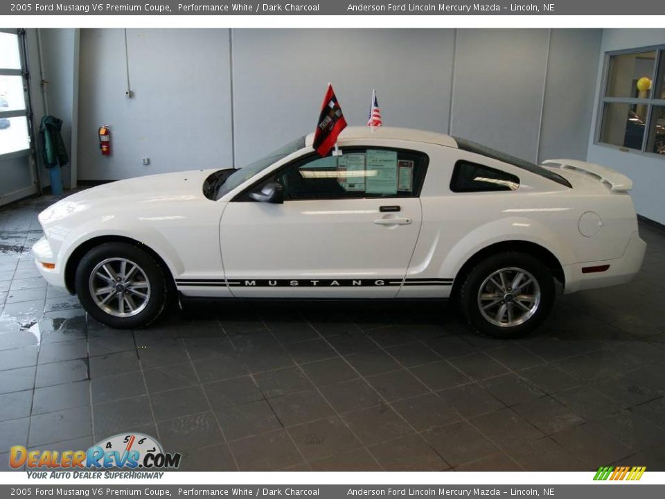 2005 Ford Mustang V6 Premium Coupe Performance White / Dark Charcoal Photo #6