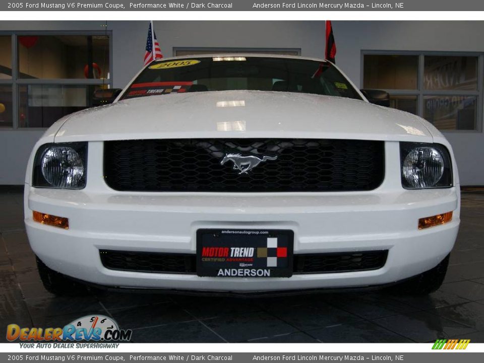 2005 Ford Mustang V6 Premium Coupe Performance White / Dark Charcoal Photo #8