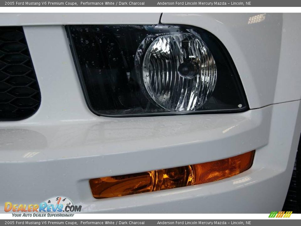 2005 Ford Mustang V6 Premium Coupe Performance White / Dark Charcoal Photo #15
