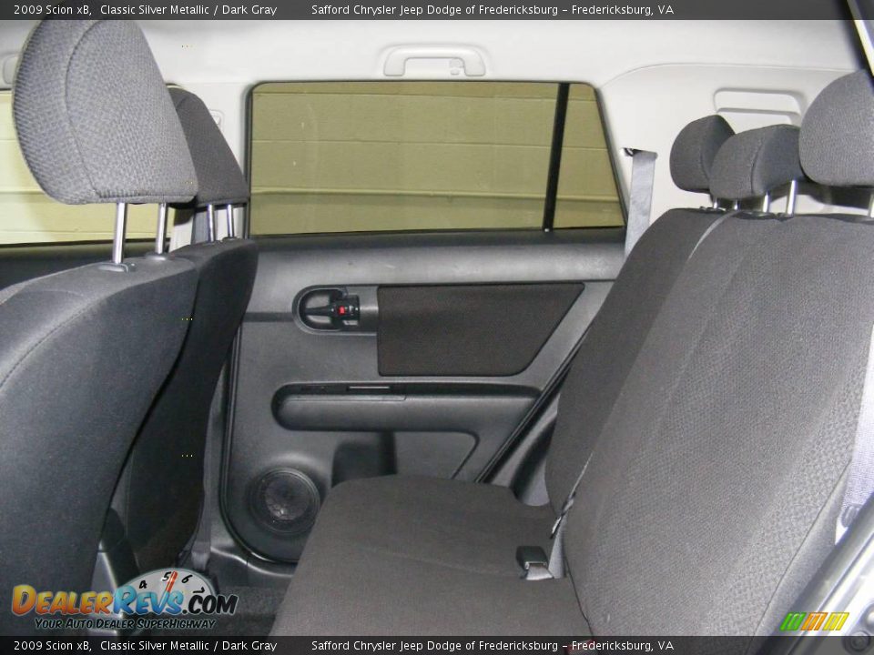 2009 Scion xB Classic Silver Metallic / Dark Gray Photo #14