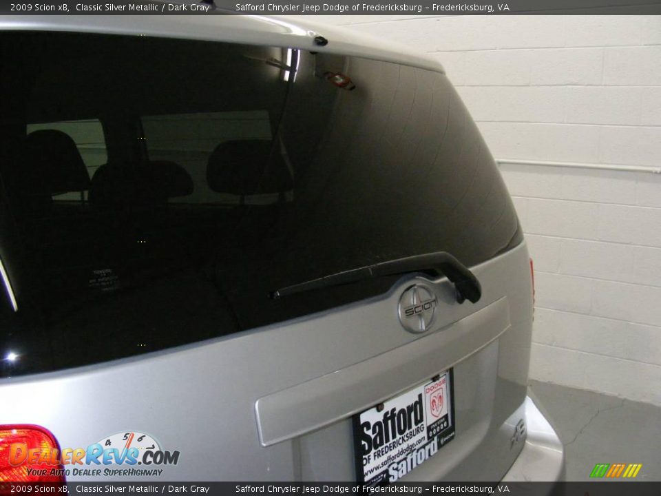 2009 Scion xB Classic Silver Metallic / Dark Gray Photo #29