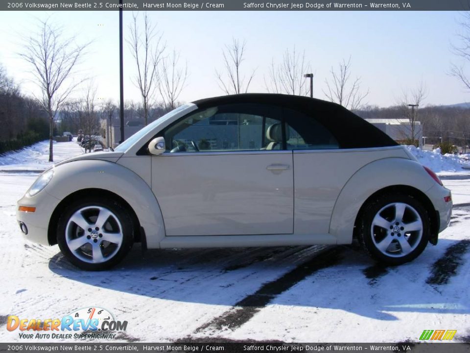 2006 Volkswagen New Beetle 2.5 Convertible Harvest Moon Beige / Cream Photo #13