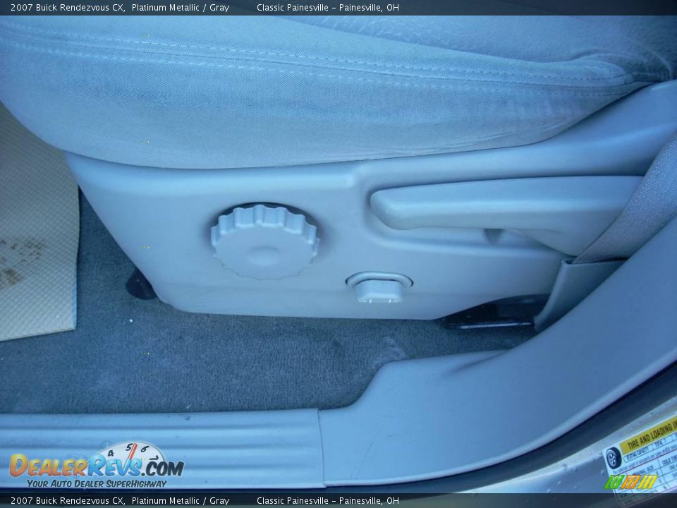 2007 Buick Rendezvous CX Platinum Metallic / Gray Photo #8