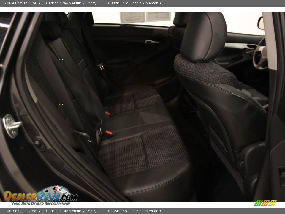 2009 Pontiac Vibe GT Carbon Gray Metallic / Ebony Photo #17