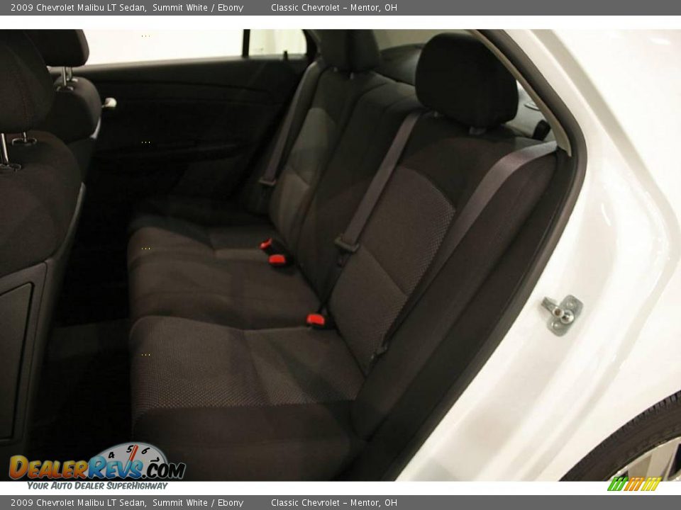 2009 Chevrolet Malibu LT Sedan Summit White / Ebony Photo #16