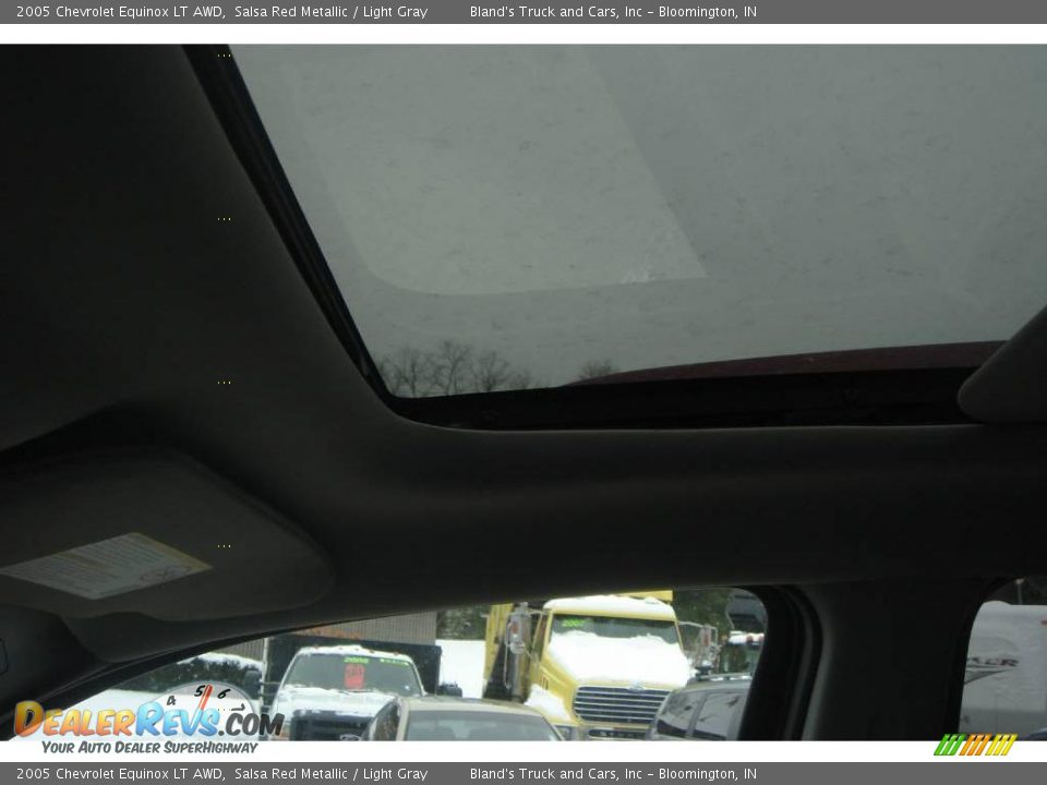 2005 Chevrolet Equinox LT AWD Salsa Red Metallic / Light Gray Photo #18