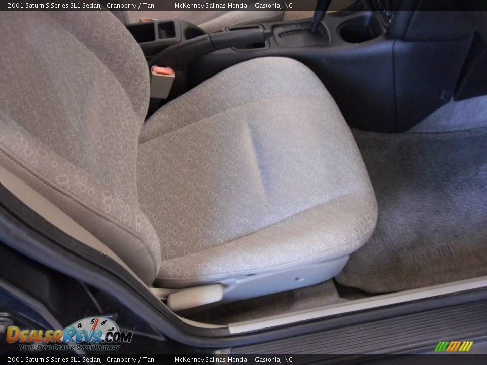 2001 Saturn S Series SL1 Sedan Cranberry / Tan Photo #19