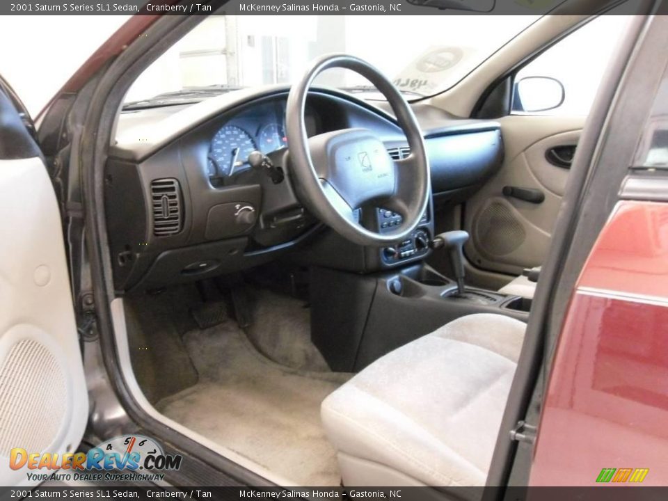 2001 Saturn S Series SL1 Sedan Cranberry / Tan Photo #30