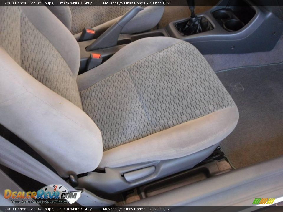 2000 Honda Civic DX Coupe Taffeta White / Gray Photo #17