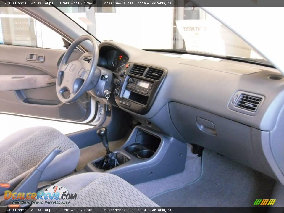 2000 Honda Civic DX Coupe Taffeta White / Gray Photo #18