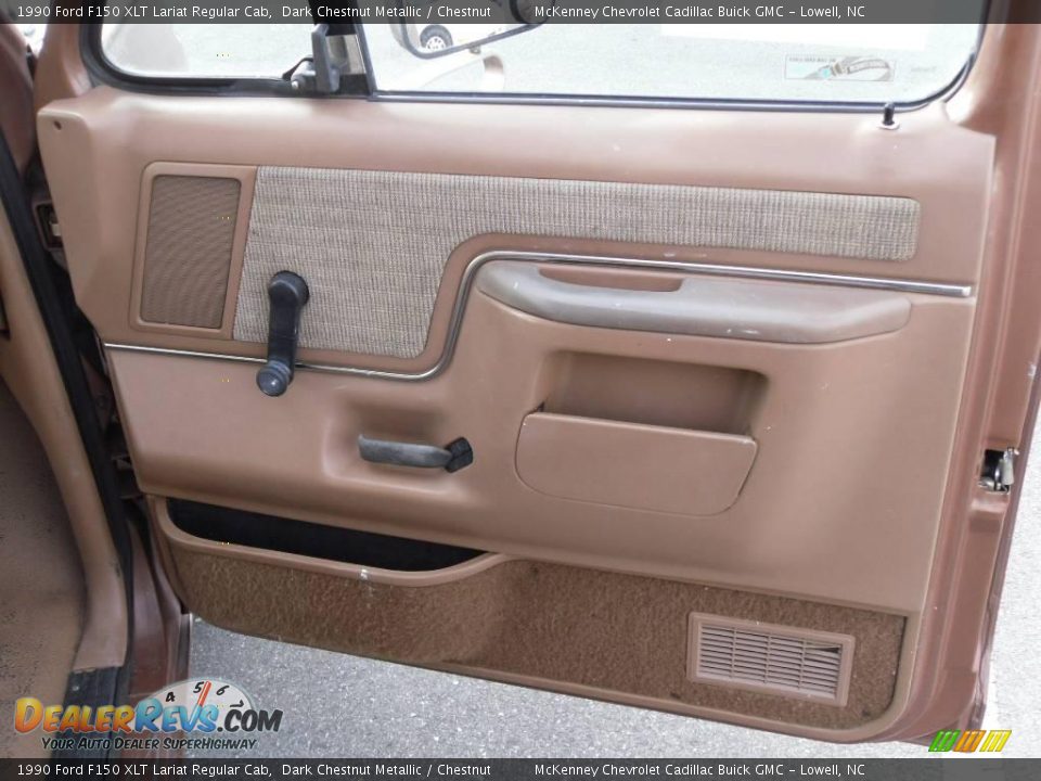 Door Panel of 1990 Ford F150 XLT Lariat Regular Cab Photo #14