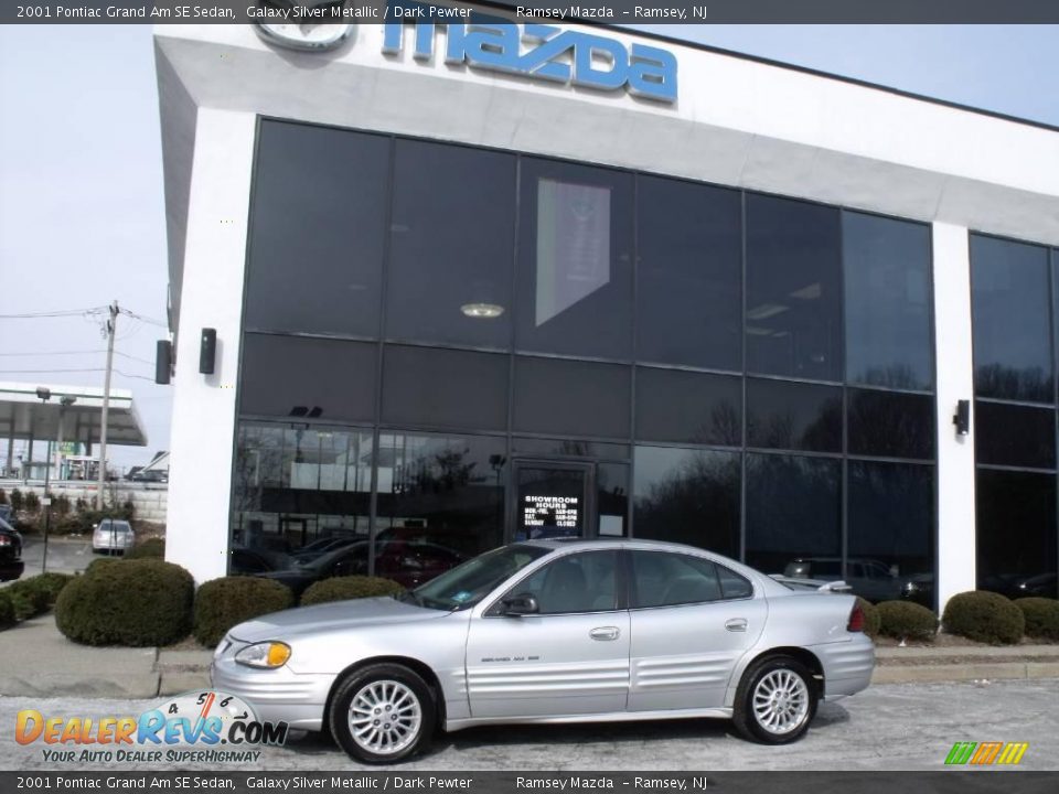 2001 Pontiac Grand Am SE Sedan Galaxy Silver Metallic / Dark Pewter Photo #4