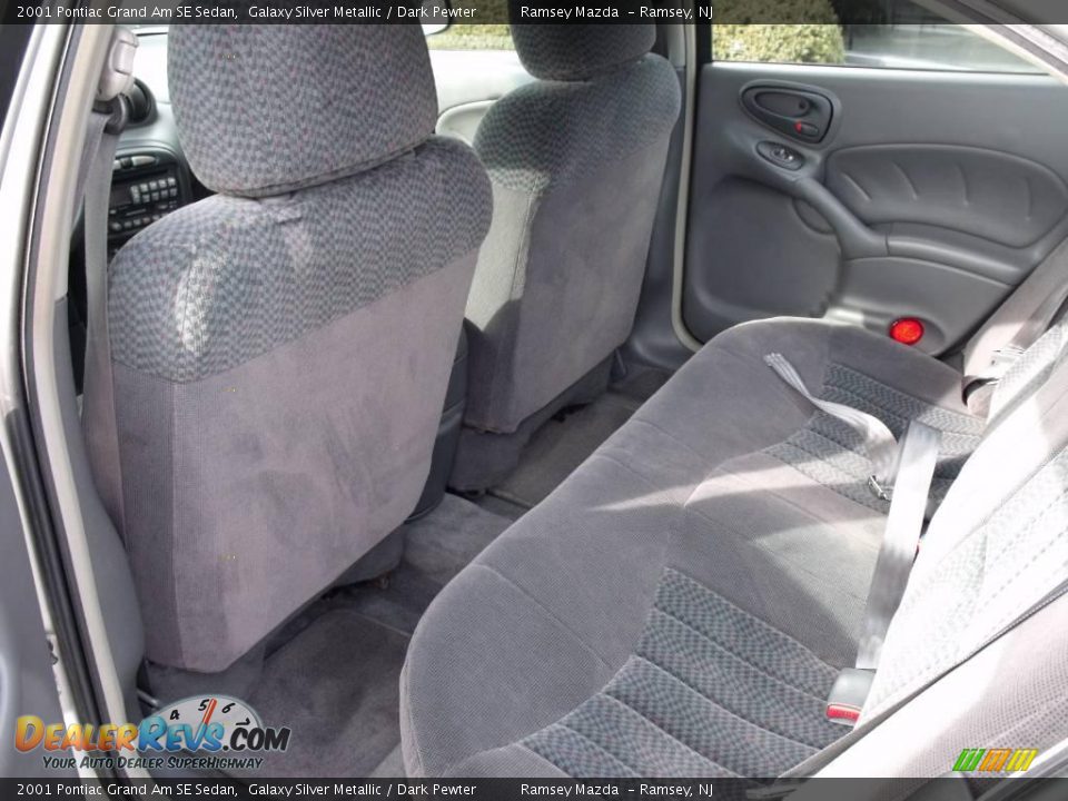 2001 Pontiac Grand Am SE Sedan Galaxy Silver Metallic / Dark Pewter Photo #11