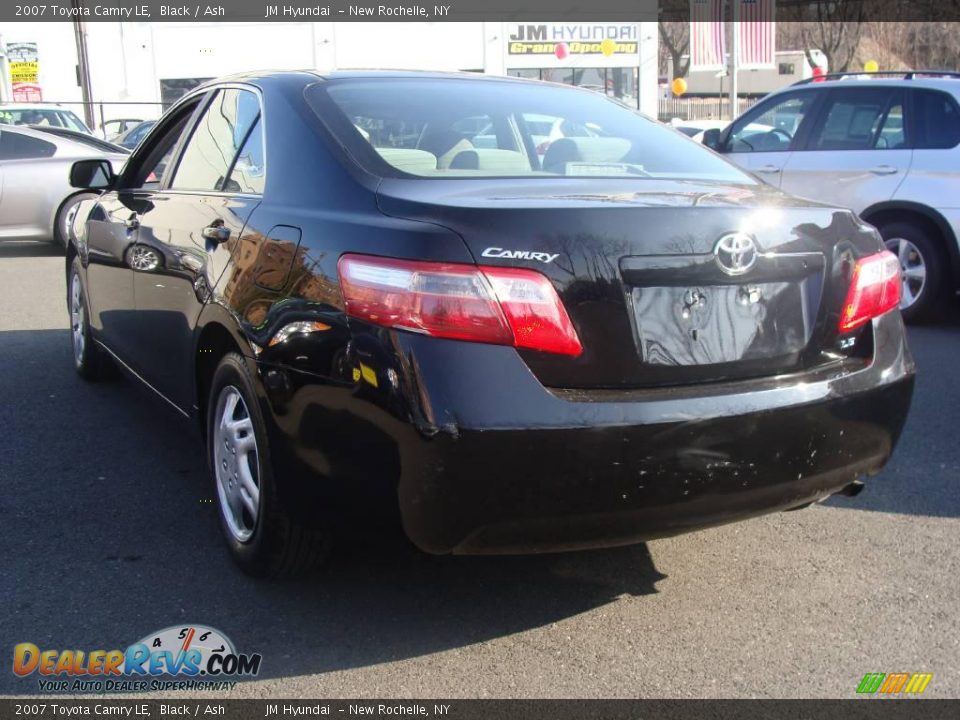 2007 Toyota Camry LE Black / Ash Photo #4