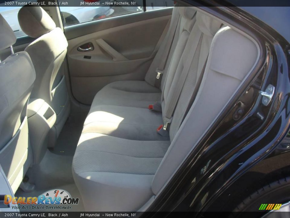 2007 Toyota Camry LE Black / Ash Photo #13