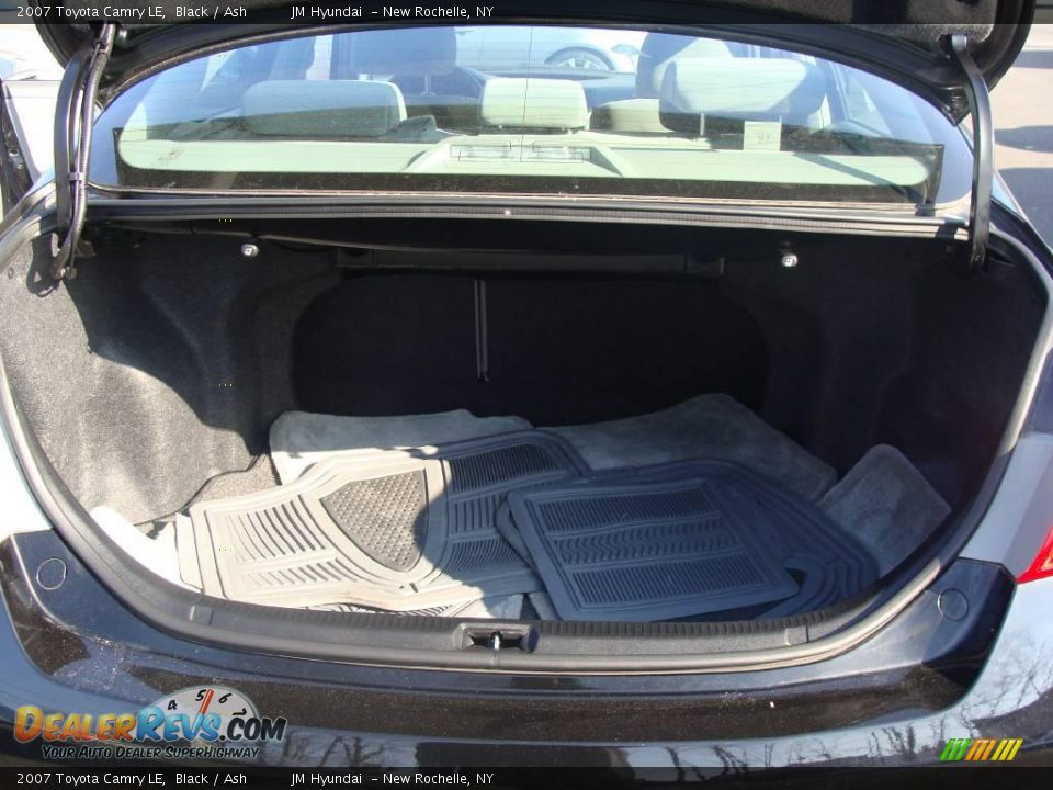 2007 Toyota Camry LE Black / Ash Photo #22